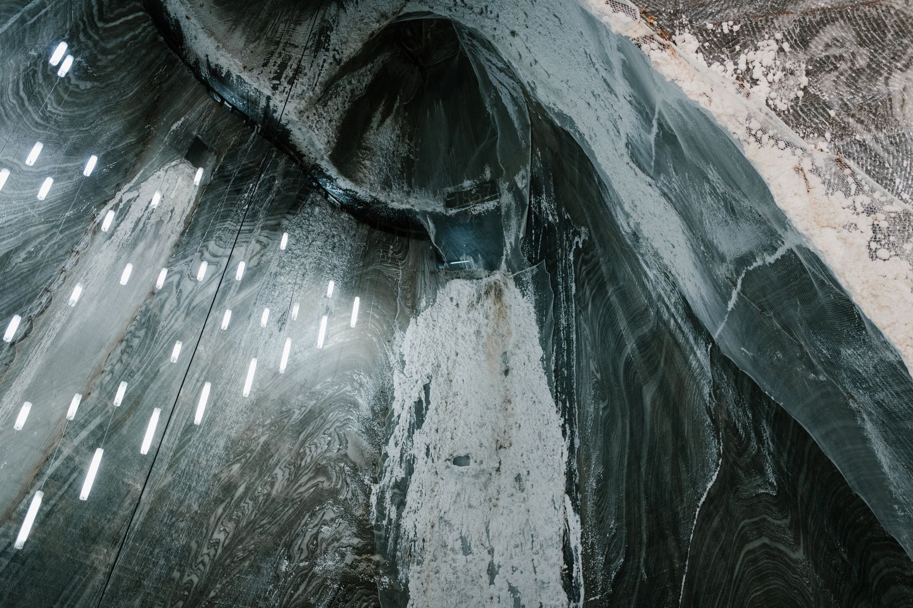 Pompage inondation cave équipe à Rouen